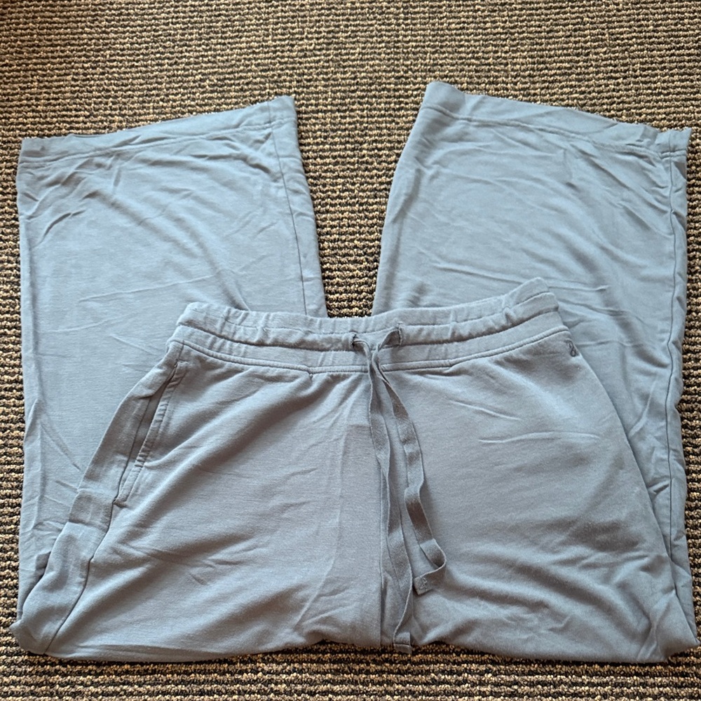 Lou & Grey Blue Lounge Pants